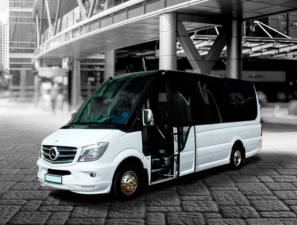 12 Seater Minibus Hire in Nottingham